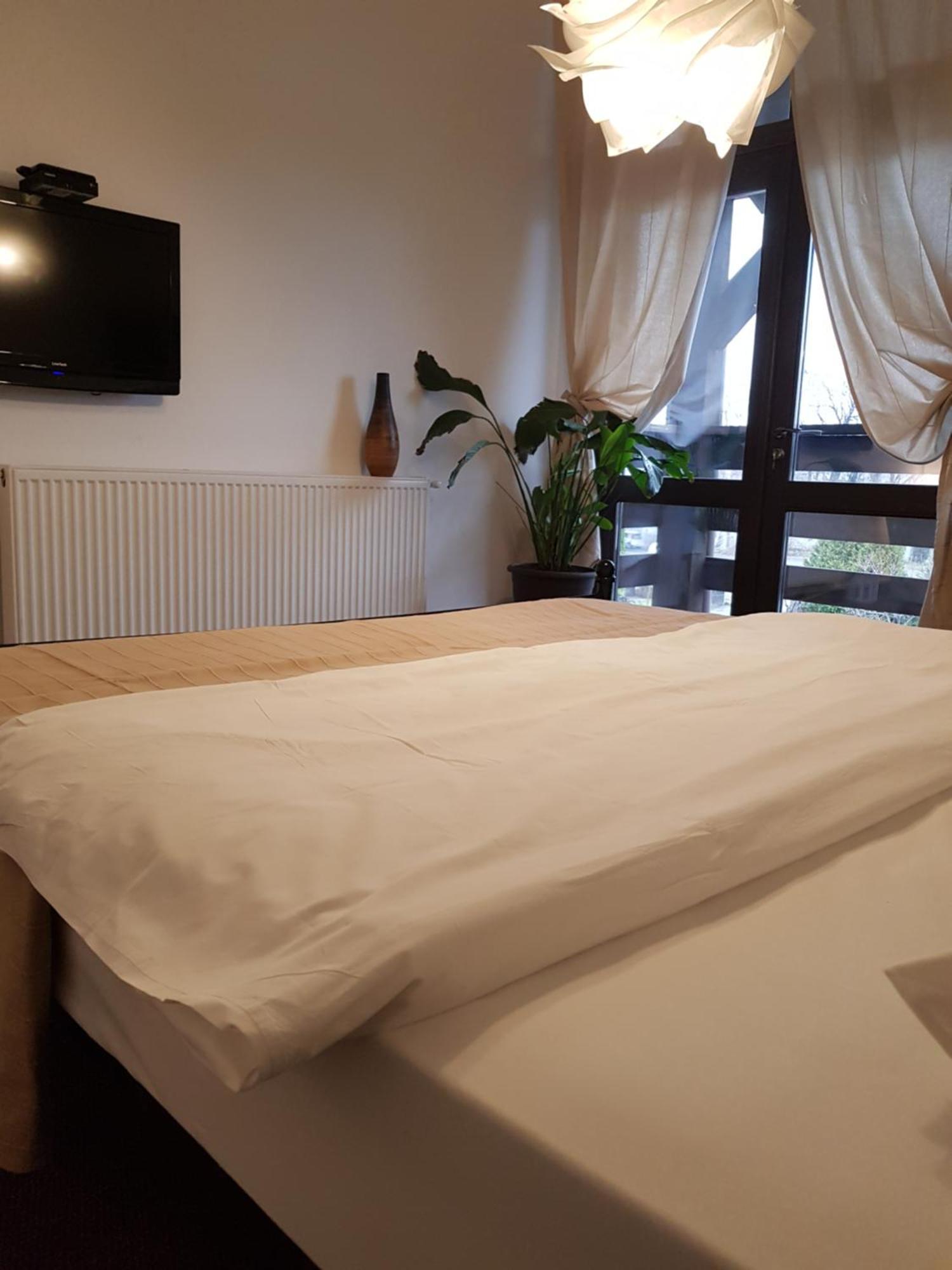 Pension Casa Drumetului П'ятра-Нямц Екстер'єр фото